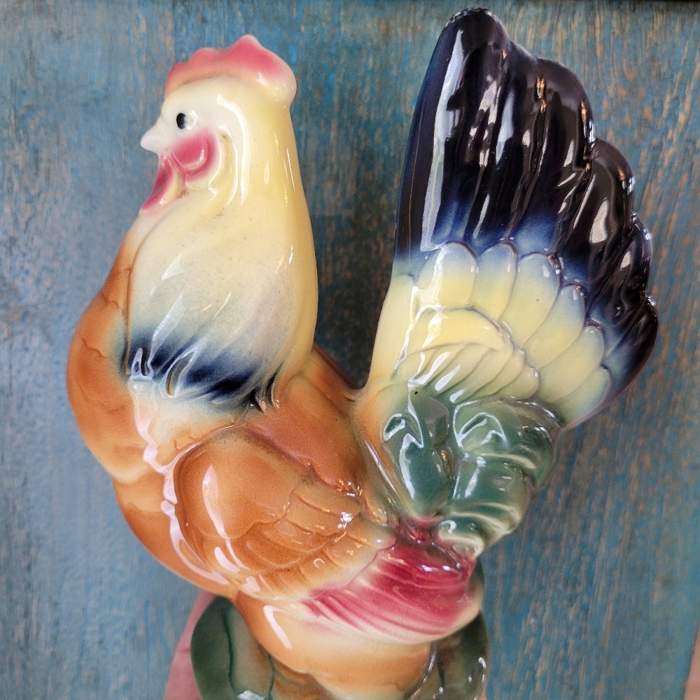 Royal Copley Ceramic Hen ~ Chicken ~ Vintage ~ Farmhouse ~ Colorful!